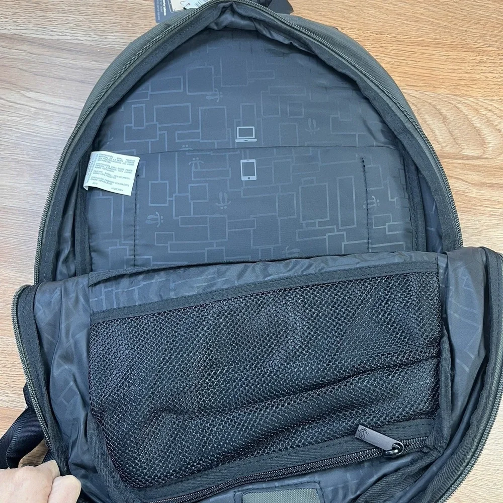 Totto Morral Backpack Tablet Pocket Laptop Pocket Suitcase Strap Olive Green NEW